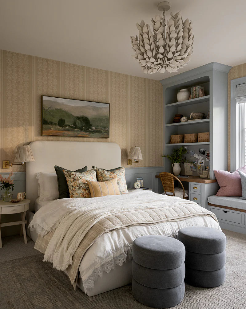 Maison Luxe Bed