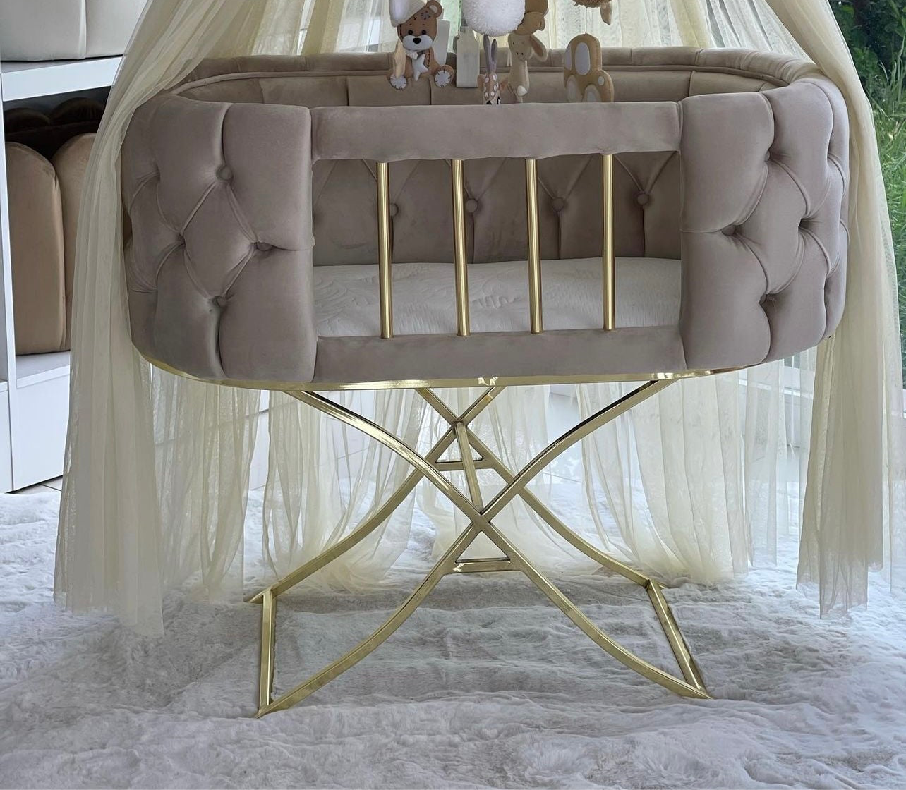 Celeste Gold Bassinet