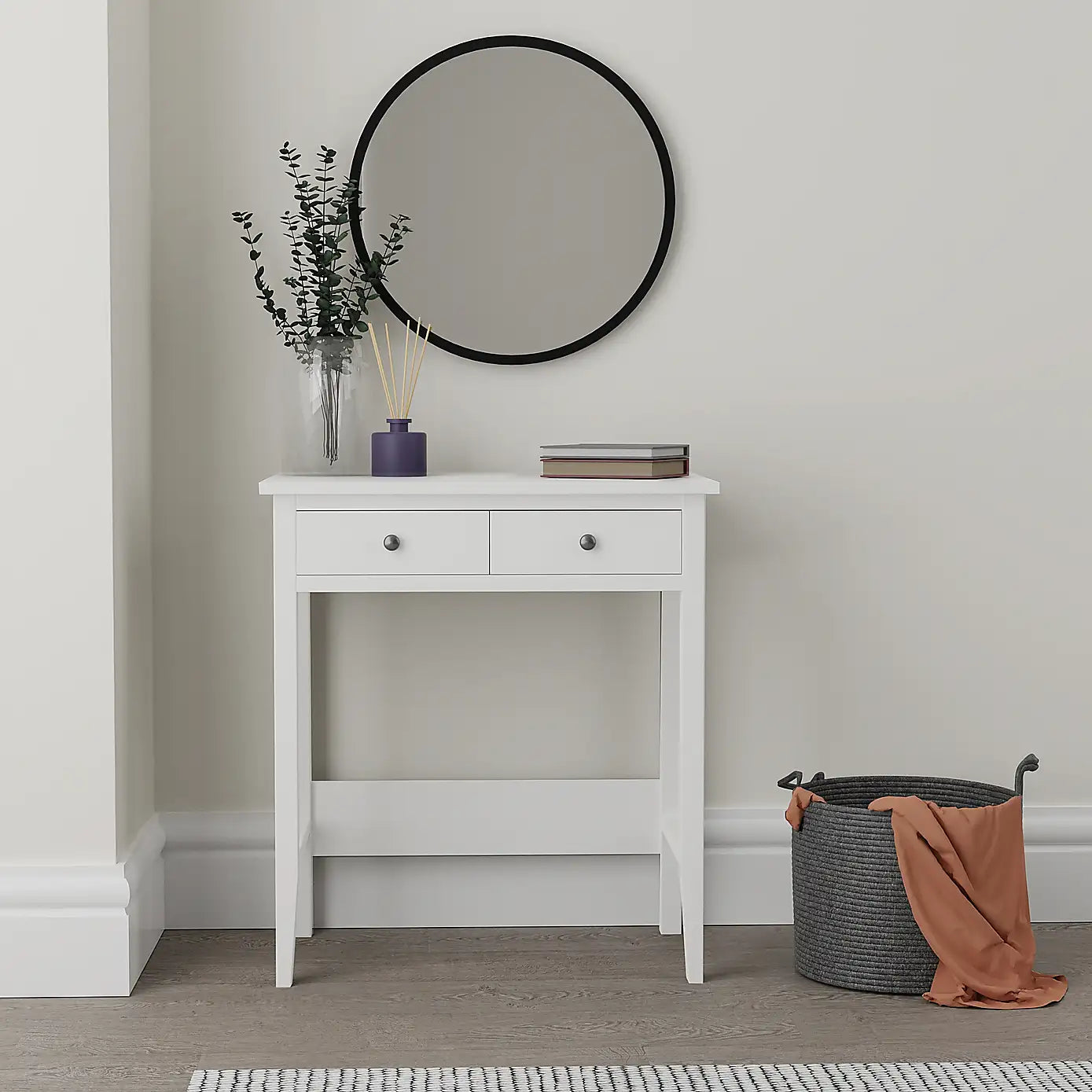 Kinlof Dresser