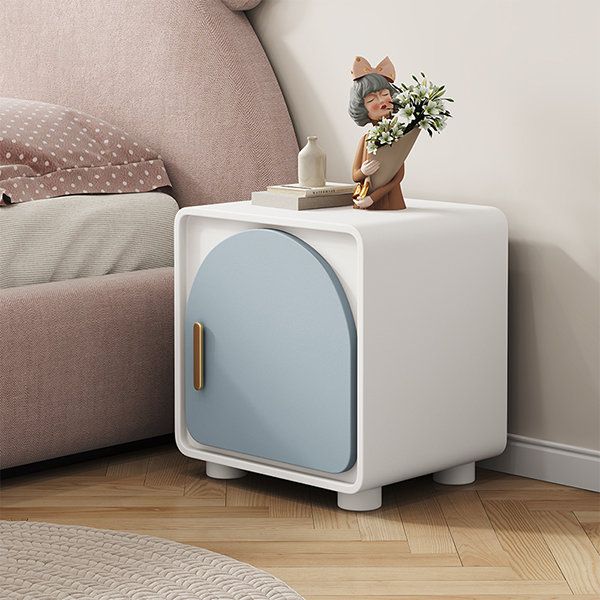 Flexta Side Table