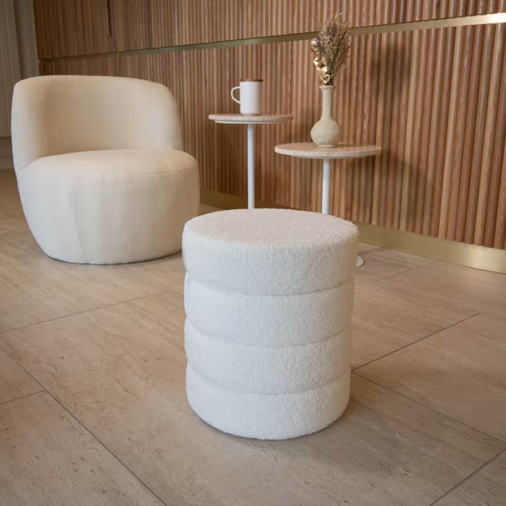 Fluffy Stool