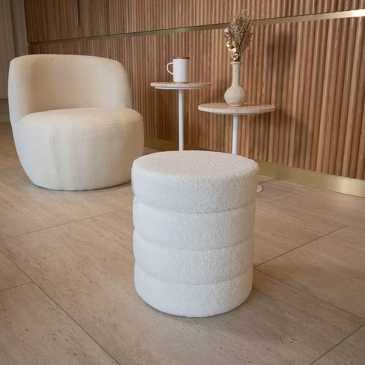Fluffy Stool