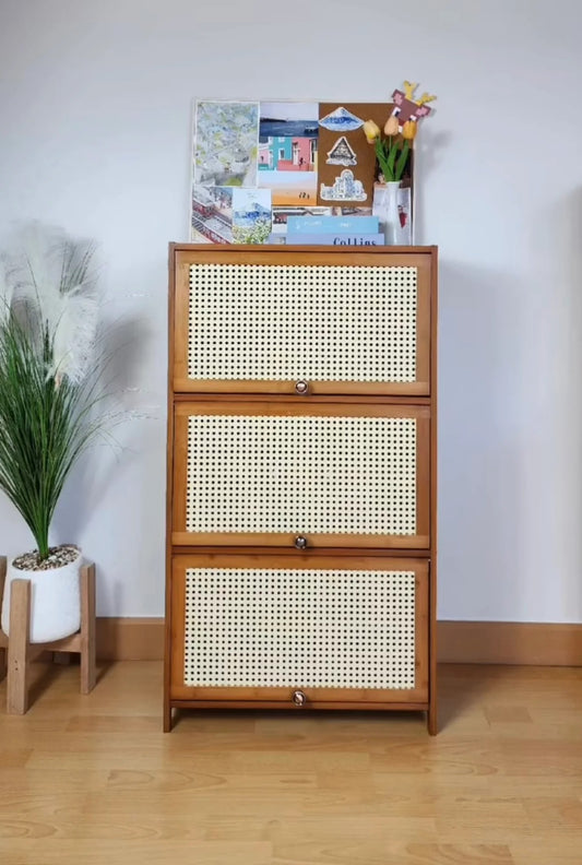 Elven Shoe Rack